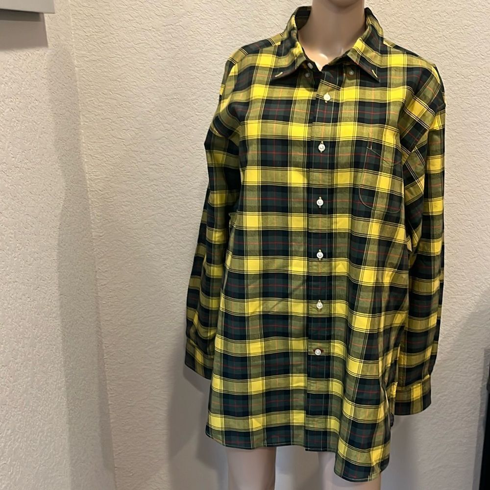 NWOT Cremieux plaid button down cotton shirt